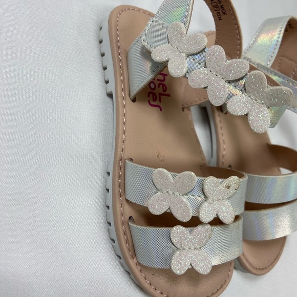 Girls strappy Dress Shoes w/Flowers - Picture 3 of 5